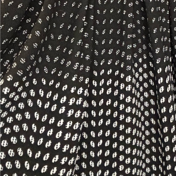 Black and white dress - Picture 3 of 4